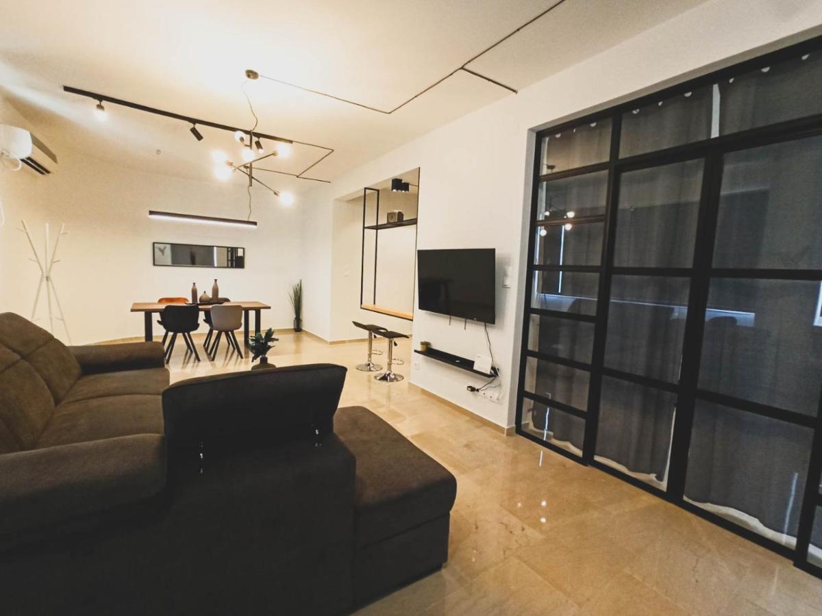 Sunlight - Volos City Center Spacious Modern Apartments Exterior photo