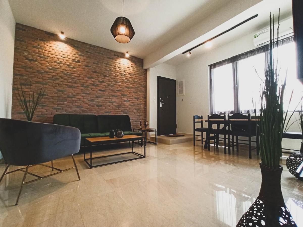 Sunlight - Volos City Center Spacious Modern Apartments Exterior photo
