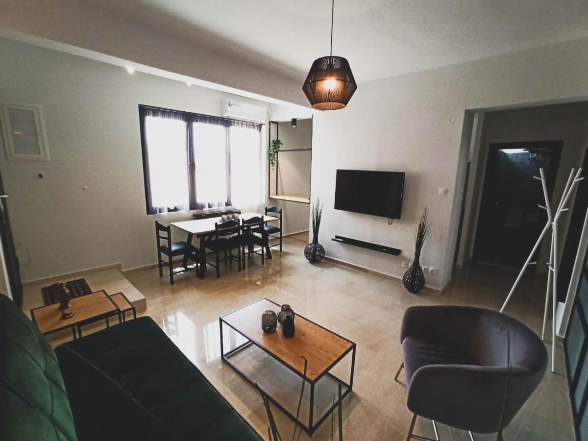 Sunlight - Volos City Center Spacious Modern Apartments Exterior photo